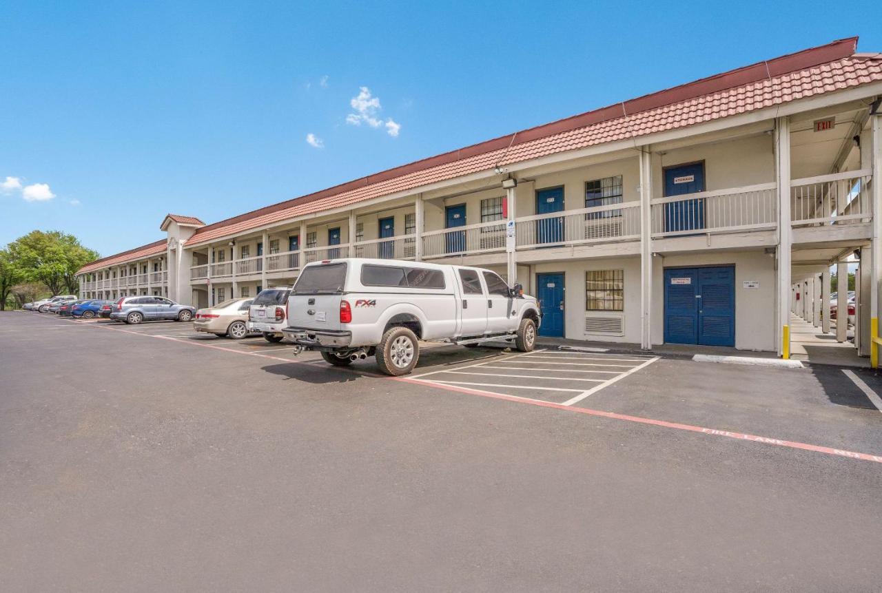 Motel 6-Dallas, Tx - Market Center Exterior photo
