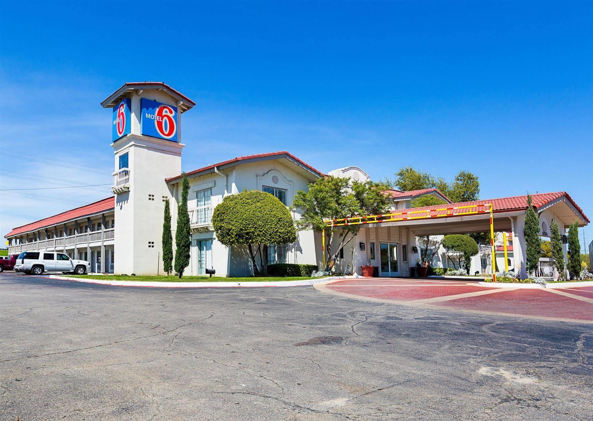 Motel 6-Dallas, Tx - Market Center Exterior photo